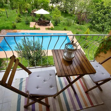 River Village Villa *