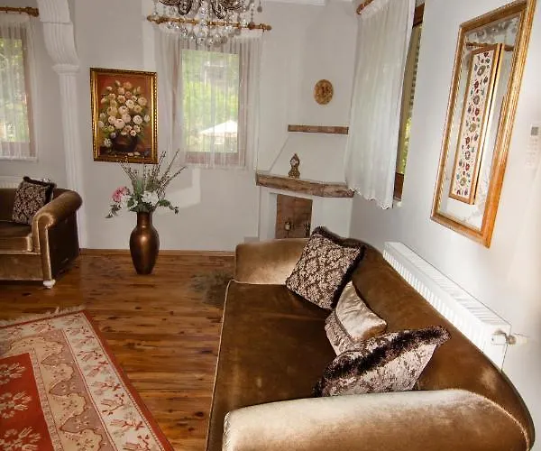 River Village Вилла *