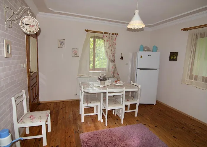 River Village Вилла *