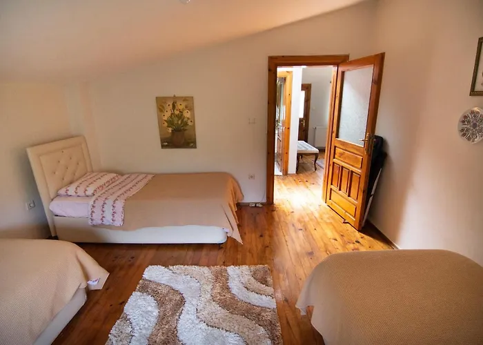 Вилла River Village *