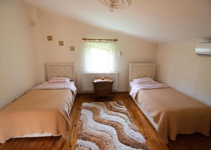 Вилла River Village *