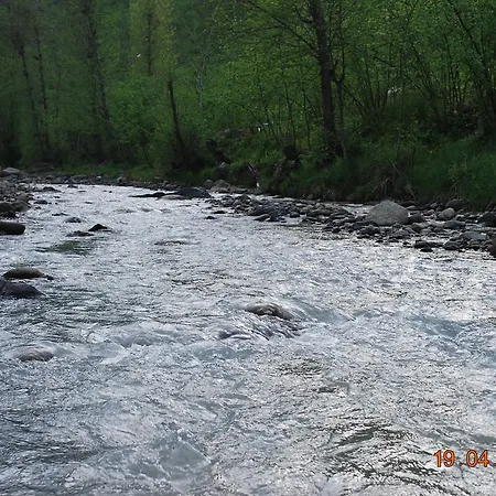 Vila River Village *