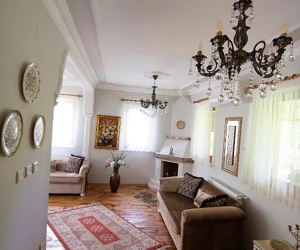 River Village Трабзон